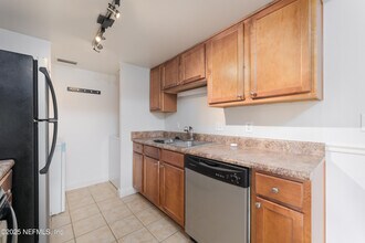 3737 Loretto Rd in Jacksonville, FL - Building Photo - Building Photo