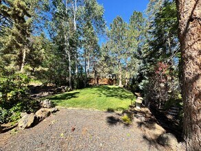 20923 SE King Hezekiah Way in Bend, OR - Building Photo - Building Photo