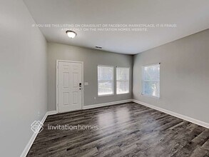 13711 Rutherglen Ct in Charlotte, NC - Foto de edificio - Building Photo