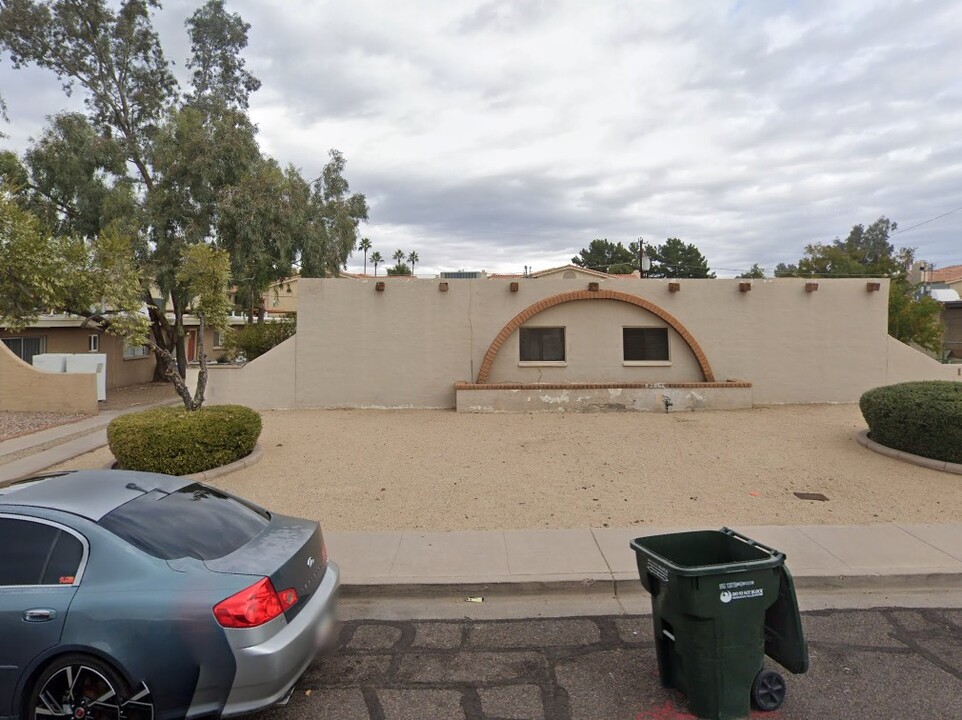 1326 E Vista Ave in Phoenix, AZ - Building Photo