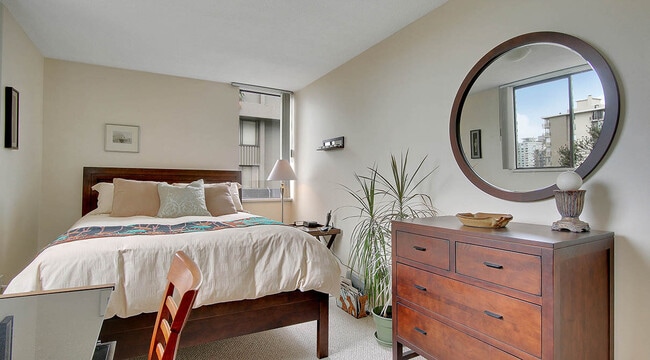 property at 1905 Robson St