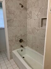 614 Sheffield Dr in Longview, TX - Building Photo - Building Photo