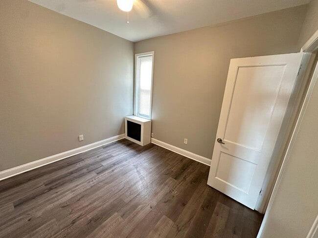 725 S 56th St in Philadelphia, PA - Building Photo - Building Photo