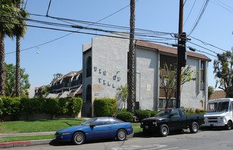 1017 W Bishop St in Santa Ana, CA - Building Photo - Building Photo