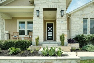 449 Ocate Mesa Trail in Liberty Hill, TX - Building Photo - Building Photo