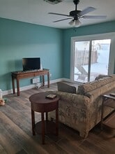 17274 Whitewater Ct, Unit Salt Life 1 in Fort Myers Beach, FL - Building Photo - Building Photo