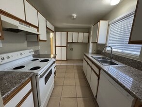 1028 N 27th Ln in Phoenix, AZ - Building Photo - Building Photo