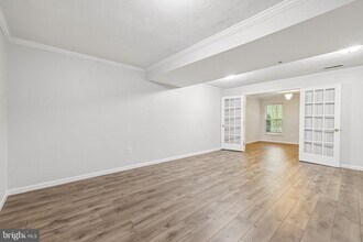 8727 Thornbrook Dr in Odenton, MD - Building Photo - Building Photo
