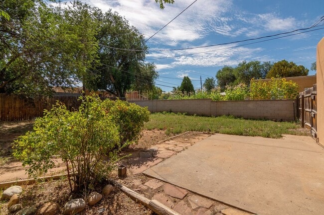 1317 Declovina St in Santa Fe, NM - Building Photo - Building Photo