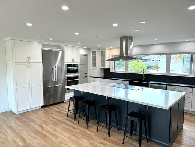 218 Steven Cir