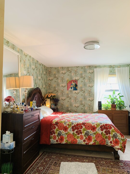 35 Lawrence Dr, Unit NA in White Plains, NY - Building Photo