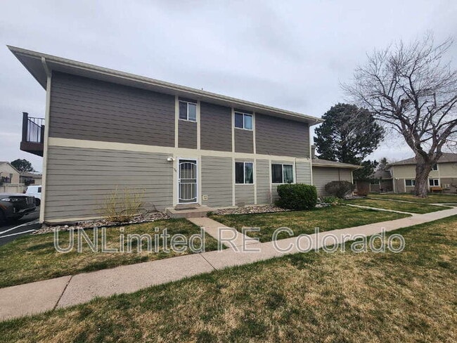 6650 E Arizona Ave in Denver, CO - Building Photo - Building Photo