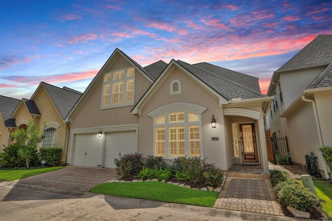 1107 Ridgecrossing Ln