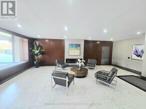 50 Inverlochy Blvd in Markham, ON - Building Photo - Building Photo