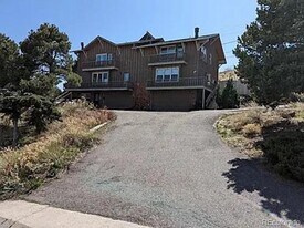 1393 S Foothill Dr in Lakewood, CO - Building Photo