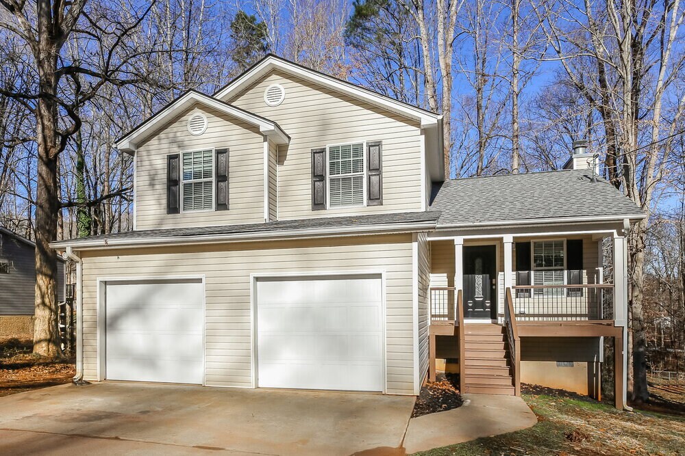 1243 Blazing Ridge W SW in Lawrenceville, GA - Building Photo