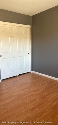 220 Bridle Point Cir photo'