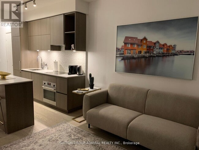 property at 1 Yorkville Ave