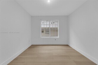 605 Euclid Ave in Miami Beach, FL - Building Photo - Building Photo