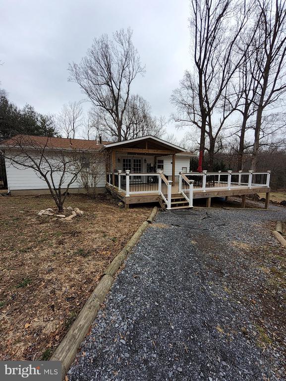 property at 3806 Cobbler Mountain Rd