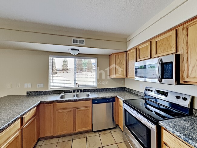 3944 Malta St in Denver, CO - Building Photo - Building Photo