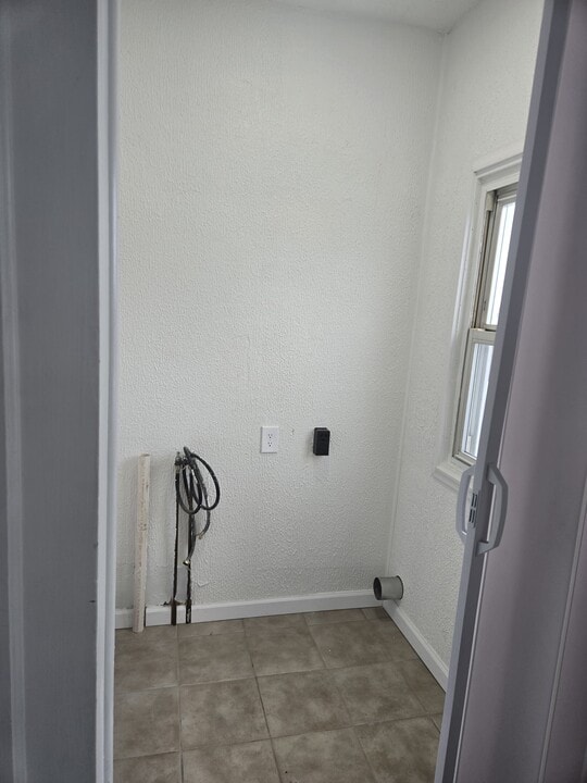 146 William St, Unit 146 in Pittston, PA - Building Photo