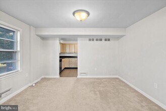 2620 13th St S in Arlington, VA - Building Photo - Building Photo