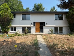804 Meeker St in Longmont, CO - Building Photo - Building Photo