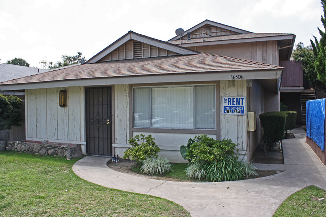 16506 Alliance Ave in Tustin, CA - Building Photo - Building Photo