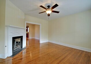 10 Dunnemann Ave in Charleston, SC - Building Photo - Building Photo