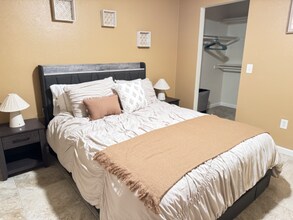 5751 N Kolb Rd, Unit 23108 in Tucson, AZ - Building Photo - Building Photo