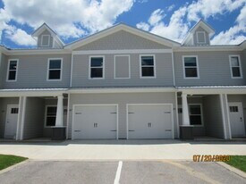 267 N Sand Palm Rd in Freeport, FL - Building Photo