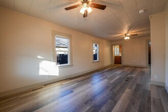 406 N Star St in El Dorado, KS - Building Photo - Building Photo