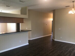 6037 Scenic Meadow Ln in Jacksonville, FL - Building Photo - Building Photo