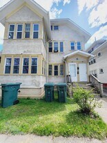 28-30-30 Carthage Dr in Rochester, NY - Building Photo