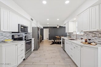 8102 E Mulberry St in Scottsdale, AZ - Building Photo - Building Photo