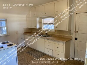 411 E Roosevelt Ave in Nampa, ID - Building Photo - Building Photo