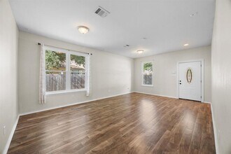 4409 Woodstock Dr in Georgetown, TX - Building Photo - Building Photo