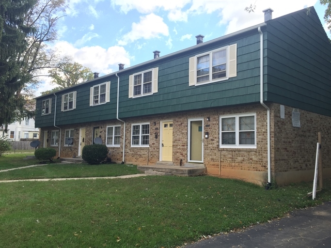 Haddon House in Baltimore, MD - Building Photo