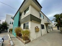 2521 Mathews Ave. in Redondo Beach, CA - Foto de edificio - Building Photo