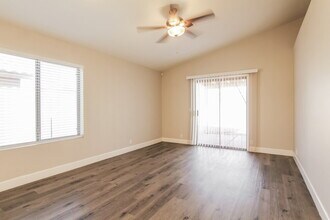 15746 W Young St in Surprise, AZ - Building Photo - Building Photo