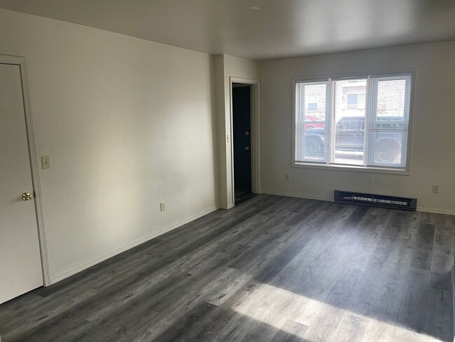 201 Dawes St in Oshkosh, WI - Building Photo - Building Photo