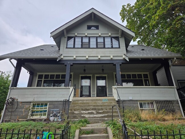 property at 331 E 11th Ave