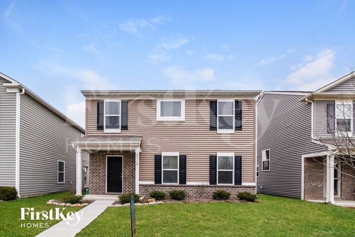 2116 Cedarmill Dr in Franklin, IN - Building Photo