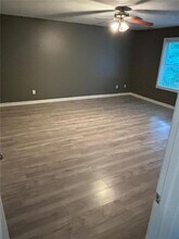 215 Barberry Ln in Dallas, GA - Building Photo - Building Photo