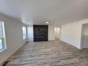 2674 W Jayton Dr in Meridian, ID - Building Photo - Building Photo