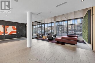15 Brunel Ct in Toronto, ON - Building Photo - Building Photo