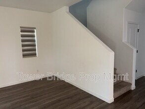 12314 Rocky Frd Ct in Rancho Cordova, CA - Building Photo - Building Photo