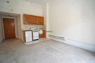 1223 Beacon St in Brookline, MA - Building Photo - Building Photo