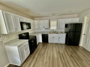 2904 Wilson Dr NW in Huntsville, AL - Building Photo - Building Photo